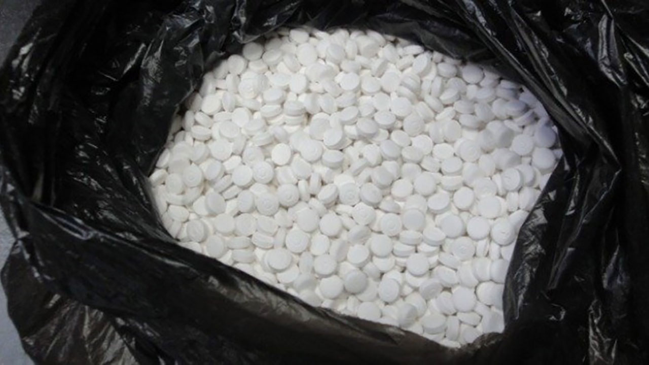 Kapıkule sınırında metamfetamin üretimi için kullanılan 500 tıbbi tablet ele geçirildi!