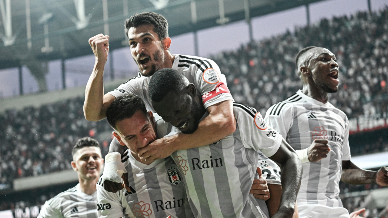 Beşiktaş, Sivasspor engelini rahat aştı!