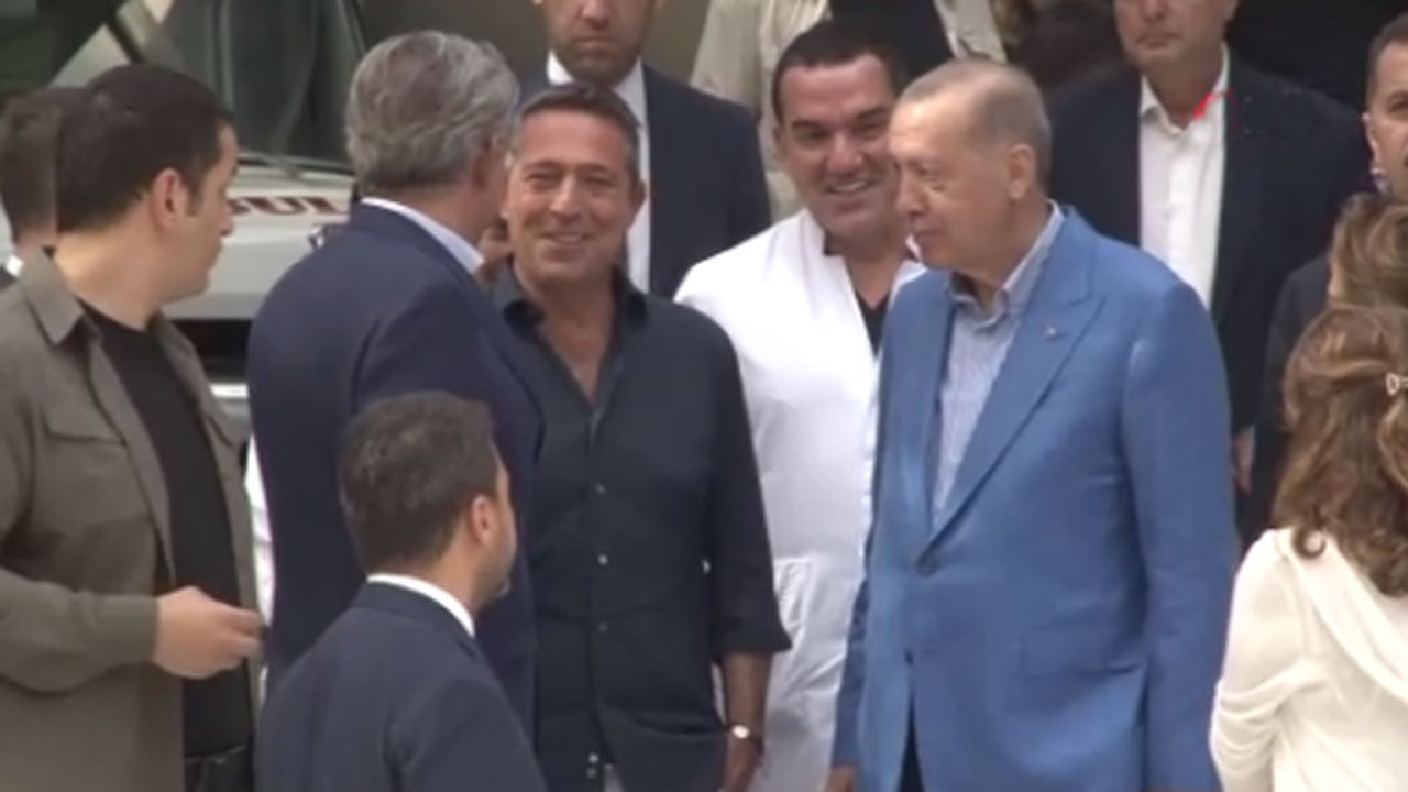 Cumhurbaşkanı Erdoğan, Ali ve Vuslat Sabancı çiftini hastanede ziyaret etti