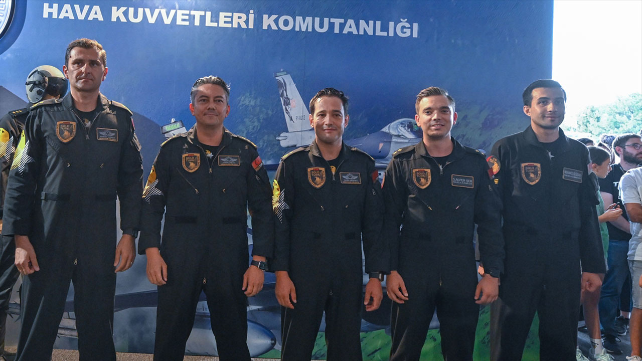 SOLOTÜRK pilotu Emre Mert'ten milli muharip uçak Kaan açıklaması