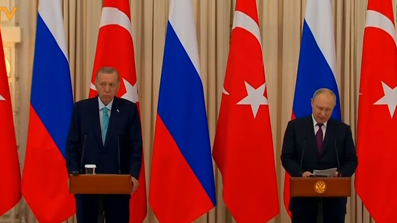 Cumhurbaşkanı Erdoğan ve Putin'den 3 saatlik Soçi görüşmesinden sonra önemli açıklamalar