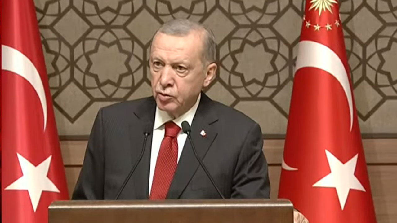 Cumhurbaşkanı Erdoğan Orta Vadeli Program'ı açıkladı 2026 sonu kişi başına gelir enflasyon hedefi belli oldu