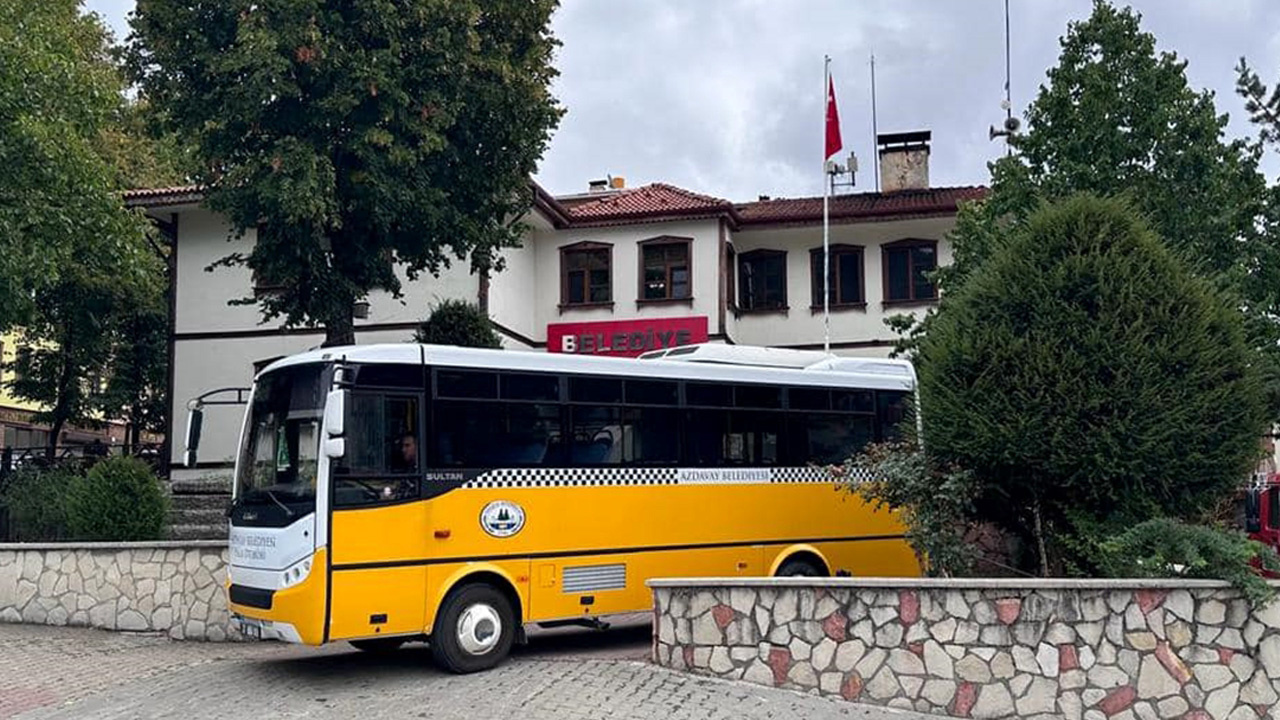 Türkiye'de bir ilçede halk otobüsleri öğrencilere ücretsiz oldu