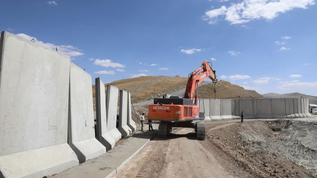 Sınıra güvenlik duvarı örülüyor! İran sınırında çalışmalar sürüyor