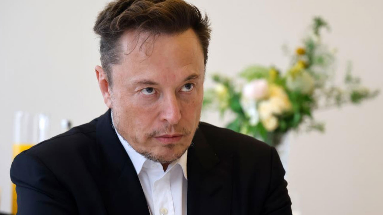 Elon Musk Ukrayna’nın Rus filosuna saldırısını engellemiş!