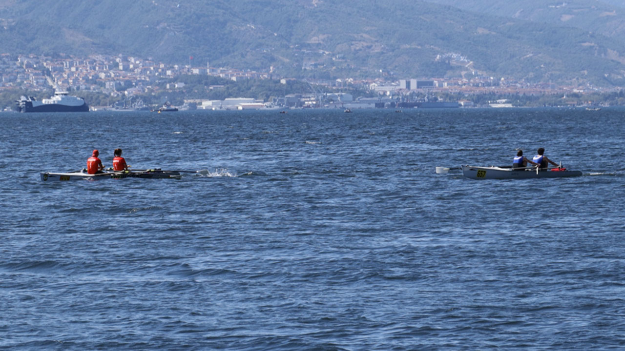 Deniz Küreği Türkiye Şampiyonası, Kocaeli'de başladı