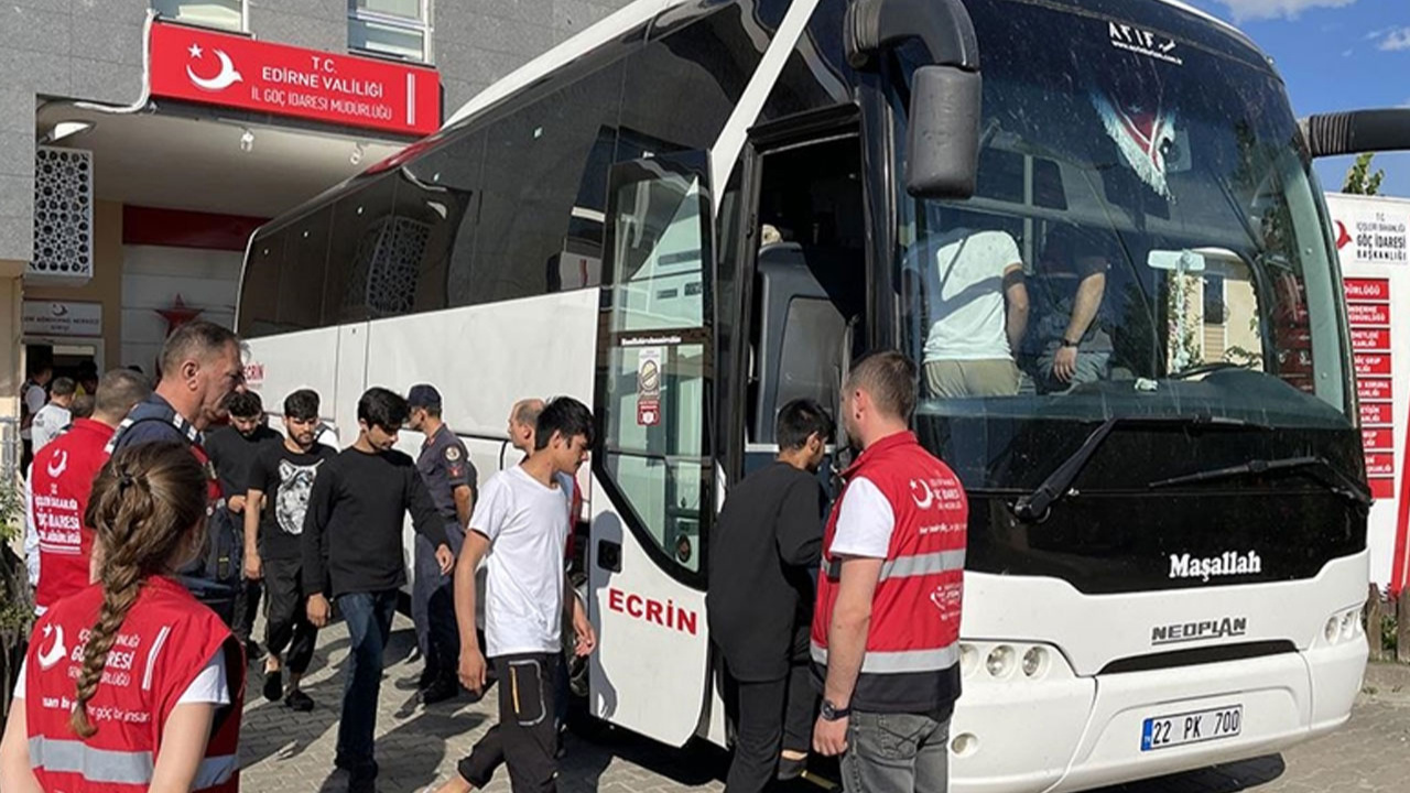 Edirne'de 152 düzensiz göçmen yakalandı
