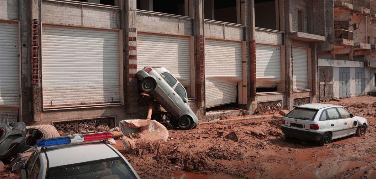 Libya'nın doğusundaki sel felaketinde 2 binden fazla kişi hayatını kaybetti Derne adeta haritadan silindi
