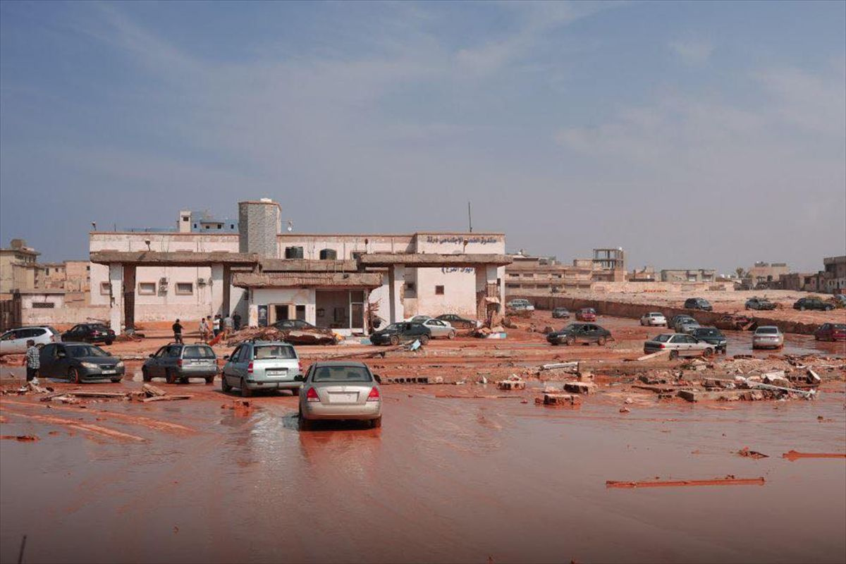 Libya'nın doğusundaki sel felaketinde 2 binden fazla kişi hayatını kaybetti Derne adeta haritadan silindi