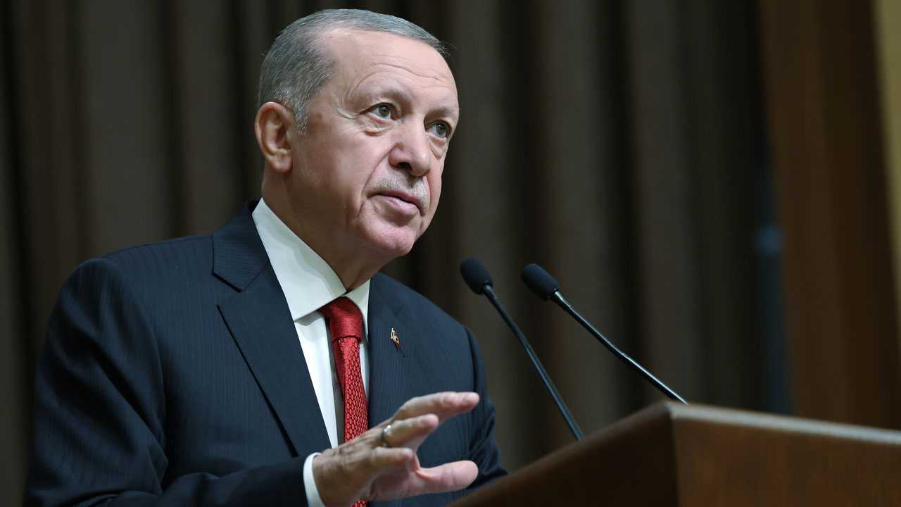 Cumhurbaşkanı Erdoğan'dan anayasa çağrısı: Konuşalım, tartışalım, müzakere edelim
