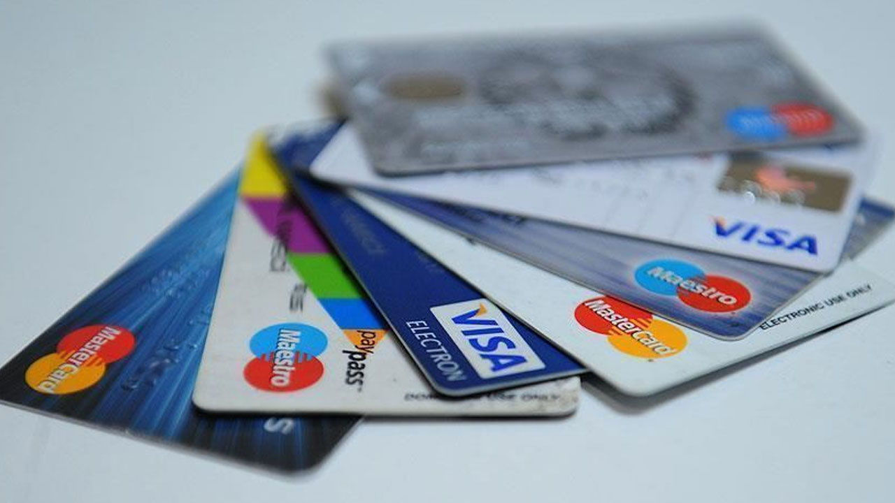 Kredi kartı kullananlara bankalardan uyarı! Sakın bu işlemleri yapmayın