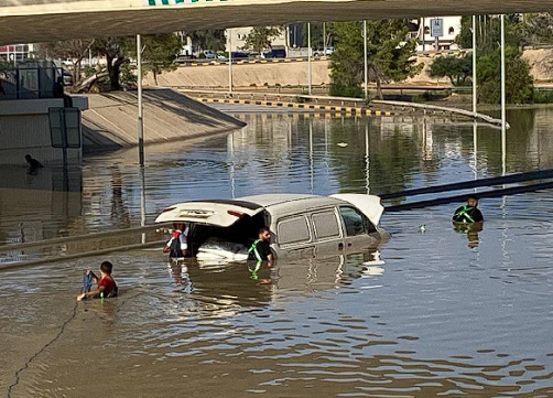 Libya'da sel felaketinden dehşet görüntüler! Bilanço giderek daha da ağırlaşıyor: Ölü ve kayıp sayısı açıklandı
