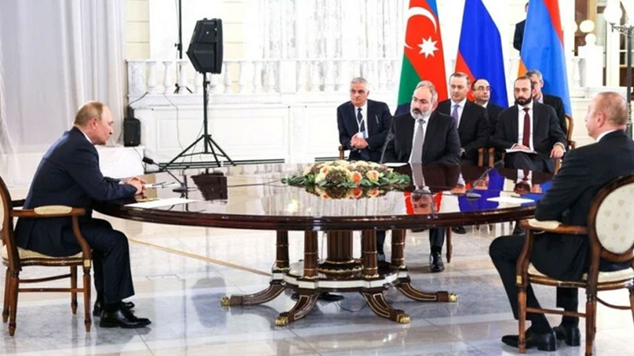 Azerbaycan'dan Ermenistan'a: Ordunu Karabağ'dan derhal çek