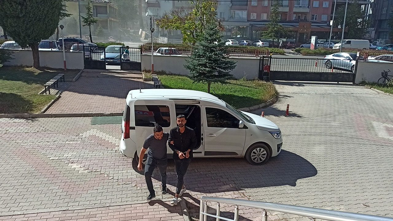 Konya'da polis ekiplerinden zehir tacirlerine operasyon! 7 kişi tutuklandı