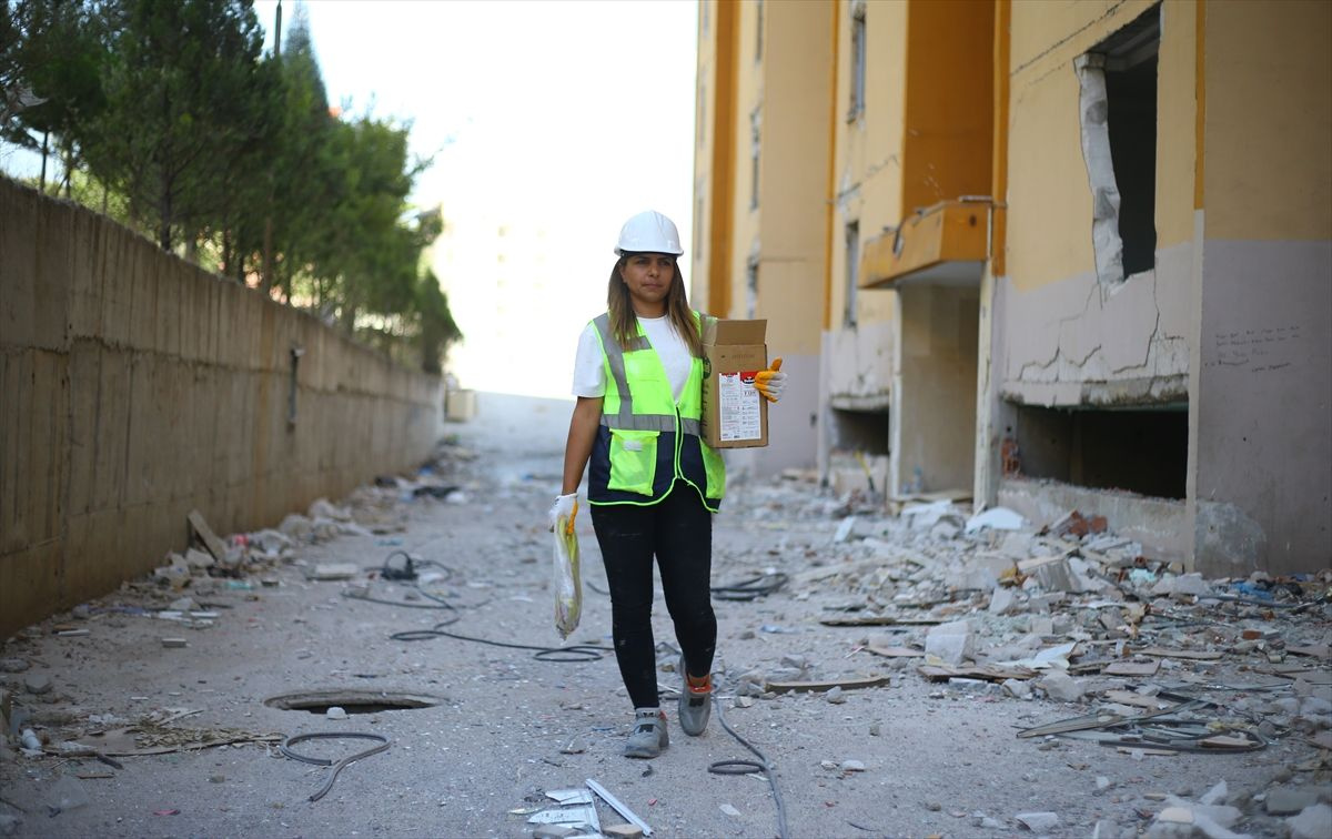 Kahramanmaraş'ta 'bombacı kadın' onlarca binayı patlayıcı döşeyip yıktı