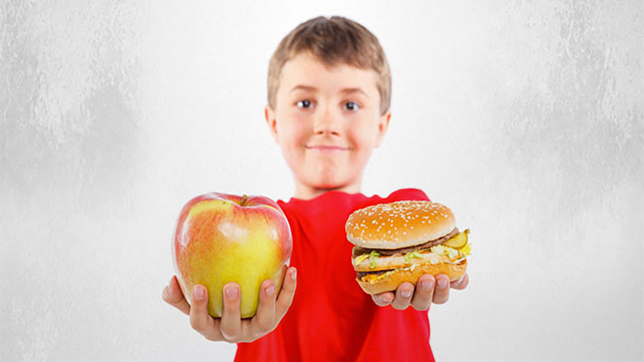 Çocuklarınızın beslenme çantasına dikkat! Uzmanlar obezite ziline bastı