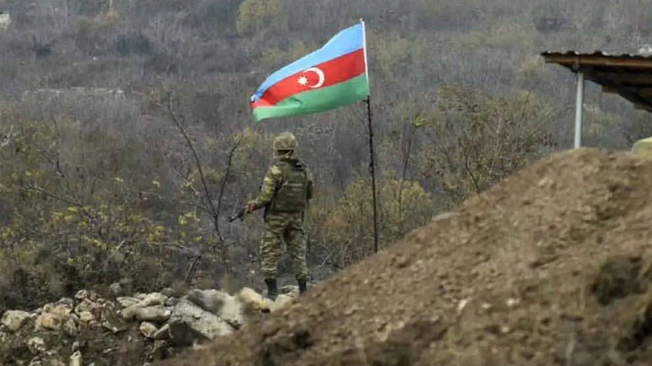 Karabağ'da Ermeni güçlerinin döşediği mayın infilak etti: 2 şehit
