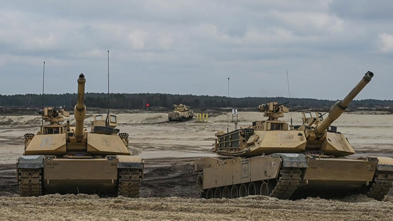 Zelenskiy, ABD'nin M1 Abrams tanklarını teslim aldıklarını duyurdu!