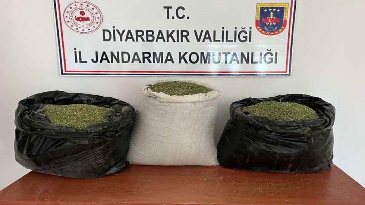 Diyarbakır'da Jandarmadan dev uyuşturucu operasyonu! 121 kilo esrar ele geçirildi