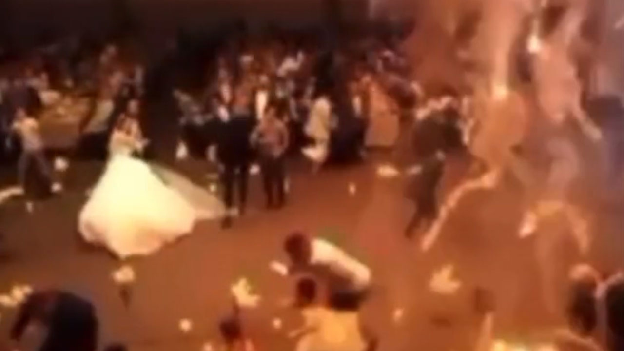 Musul'da düğün salonunda yangın faciası! Gelin ve damat dahil 113 kişi öldü 500 kişi yaralandı