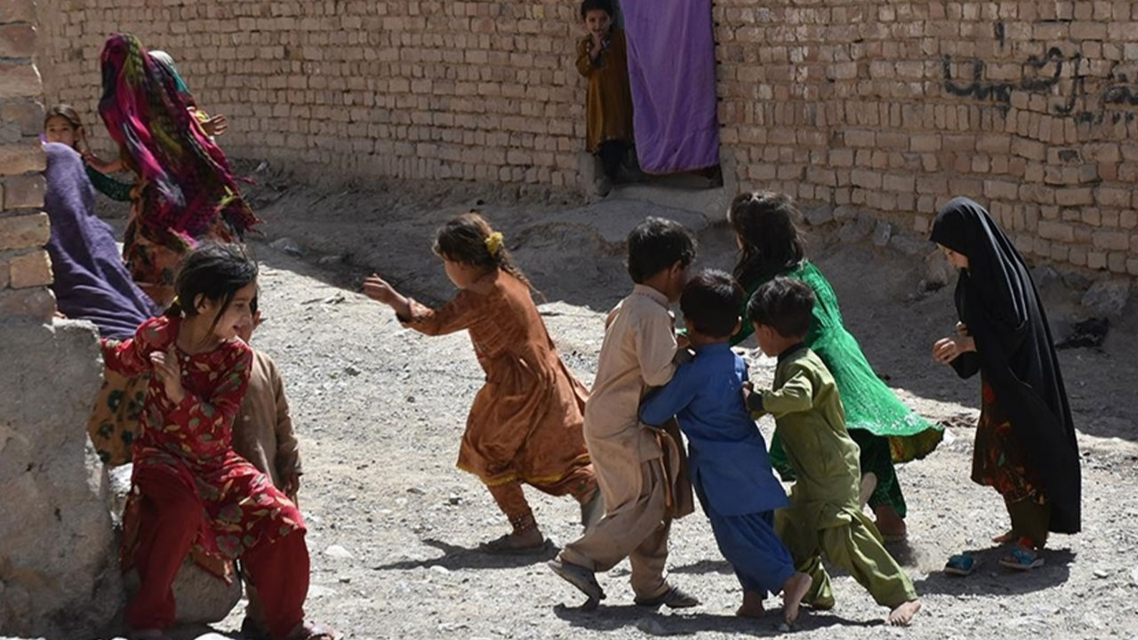 Afganistan'da yılbaşından beri 6'ncı çocuk felci vakası görüldü!