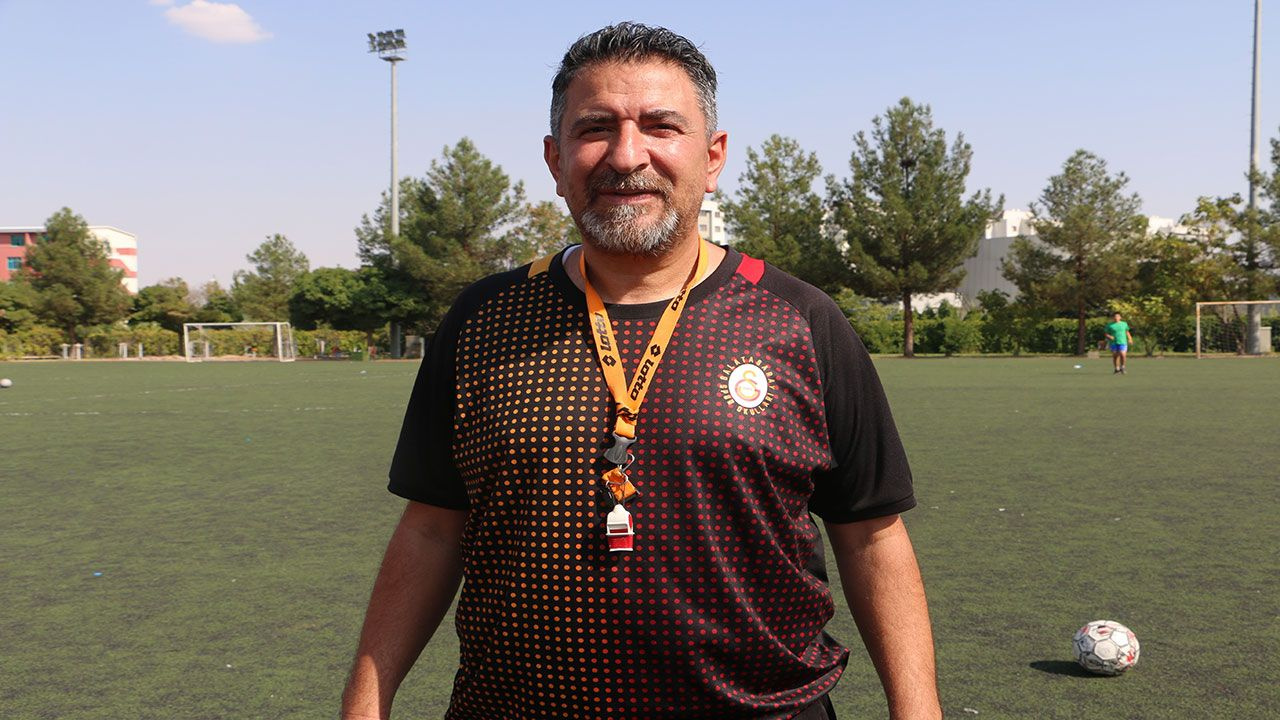 Diyarbakır'da 17 yaşındaki genç kanser hastalığını futbol aşkıyla yendi!