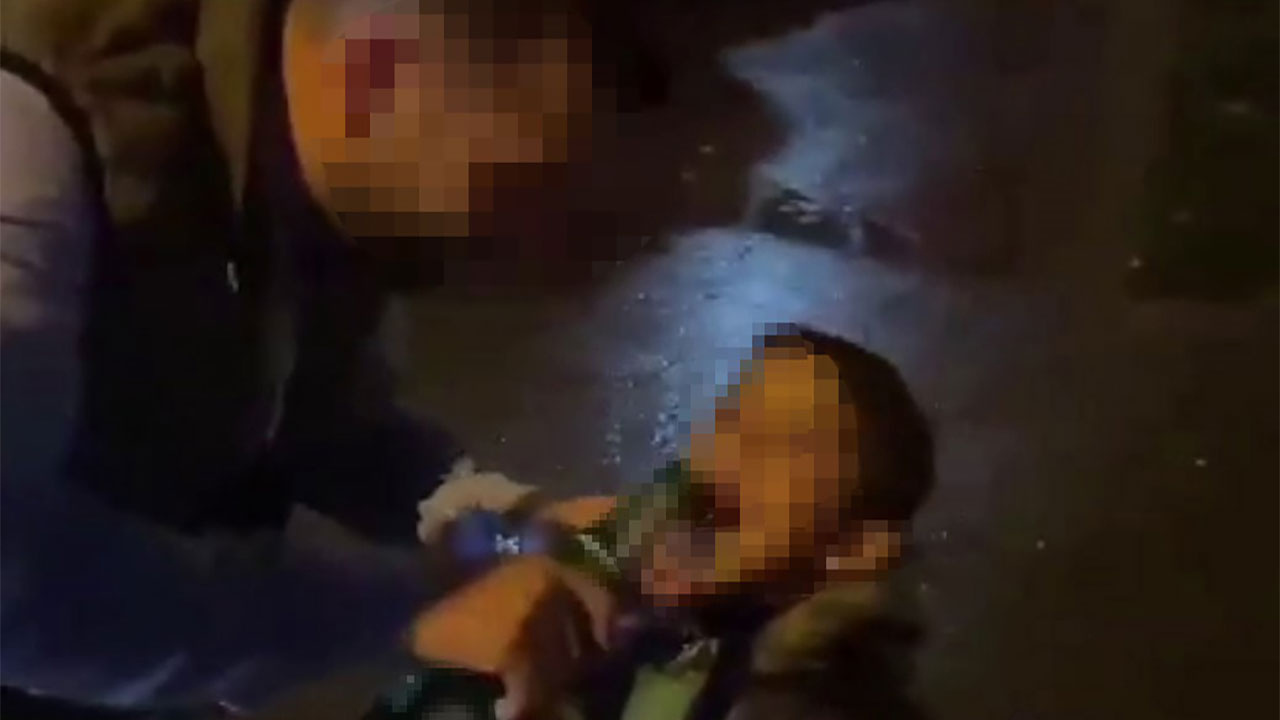 İstanbul'da küçük çocuğa zorla alkol içirip video çekti ve paylaştı! Rezil adam tutuklandı
