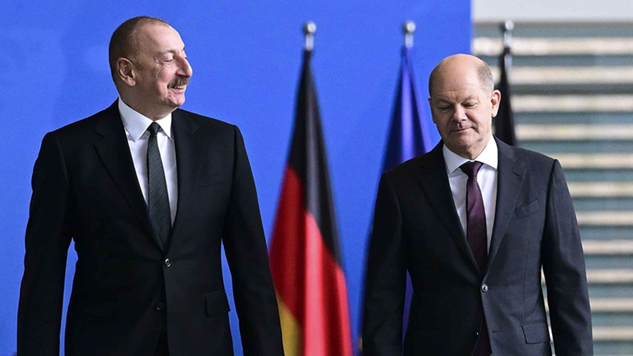 İlham Aliyev ve Olaf Scholz'dan Karabağ görüşmesi