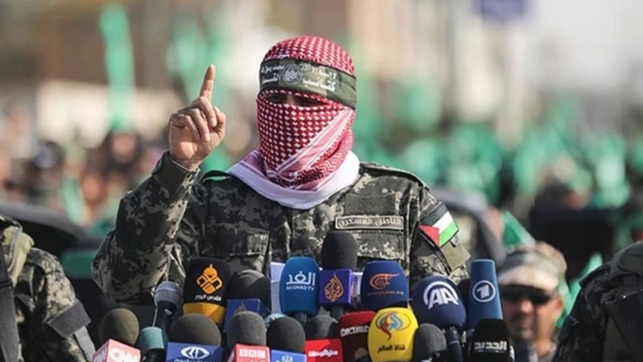 Hamas'tan İsrail'e tehdit: Her bir rehineyi öldürüp canlı yayın yapacağız