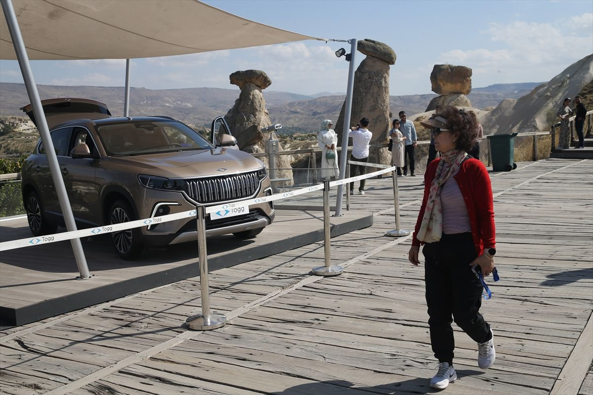 Türkiye'nin yerli otomobili Togg Kapadokya'da tanıtıldı