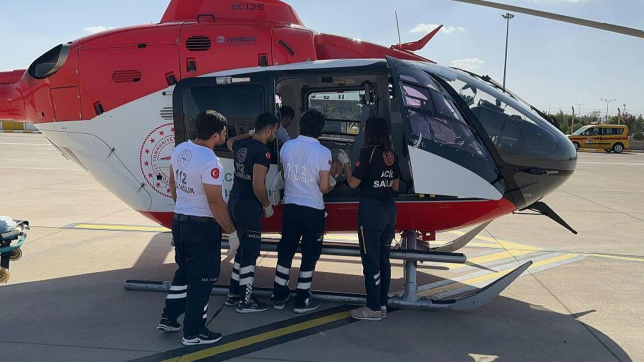 Kaynar suyla yanan 8 aylık Berfin ambulans helikopterle hastaneye yetiştirildi