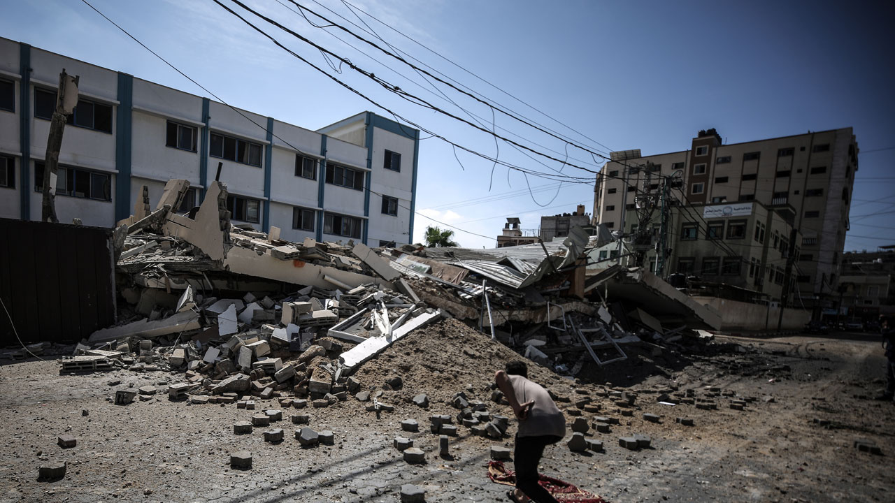 İsrail 'evleri boşaltın' çağrısı yaptı! Yüz binlerce Filistinli  oraya sığındı