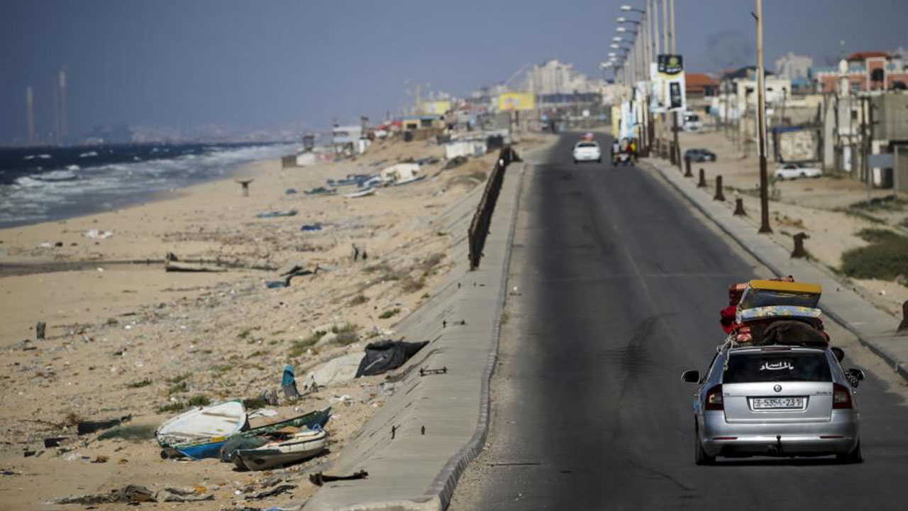 ABD: Gazze'de geçici limana destek veren 4 gemi akıntıya kapıldı