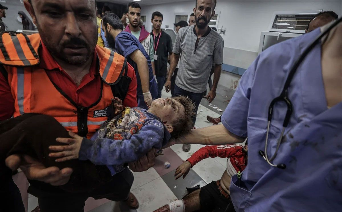Gazze'deki hastaneyi vuran İsrail, katliam yaptı! Fotoğraflar korkunç