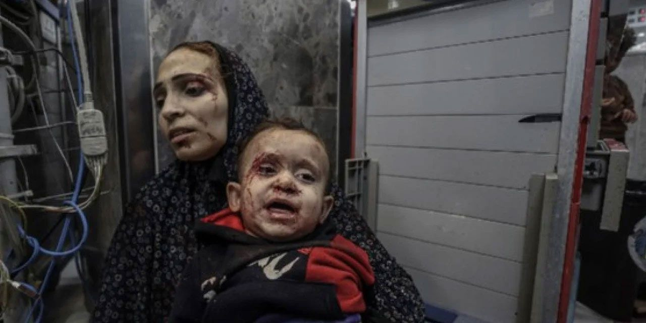 Gazze’de çocuklar ölümü böyle bekliyor! Öldürülünce aileleri tanıyabilsin diye...