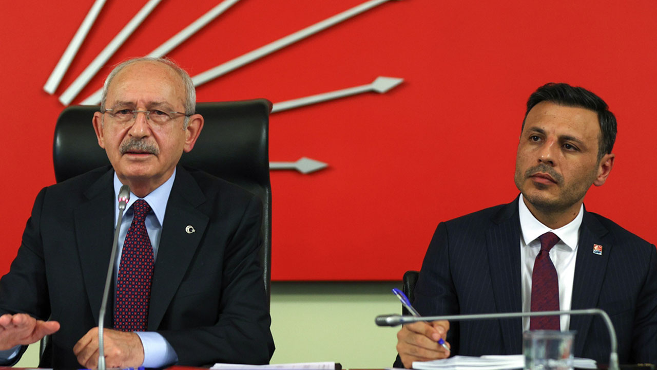 Kemal Kılıçdaroğlu CHP İstanbul İl Başkanı Özgür Çelik'i kabul etti