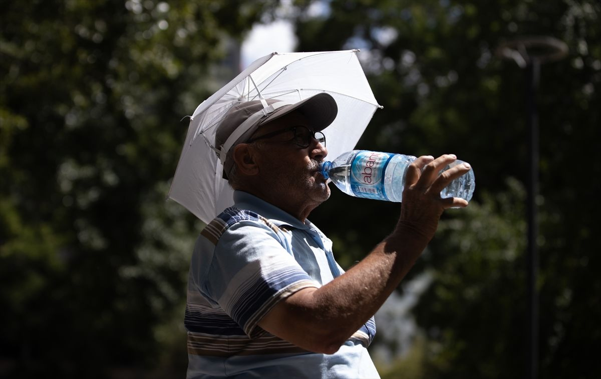 'Pastırma yazı' başlıyor günü belli oldu! Meteoroloji açıkladı: İşte şehirlerde hava durumu...