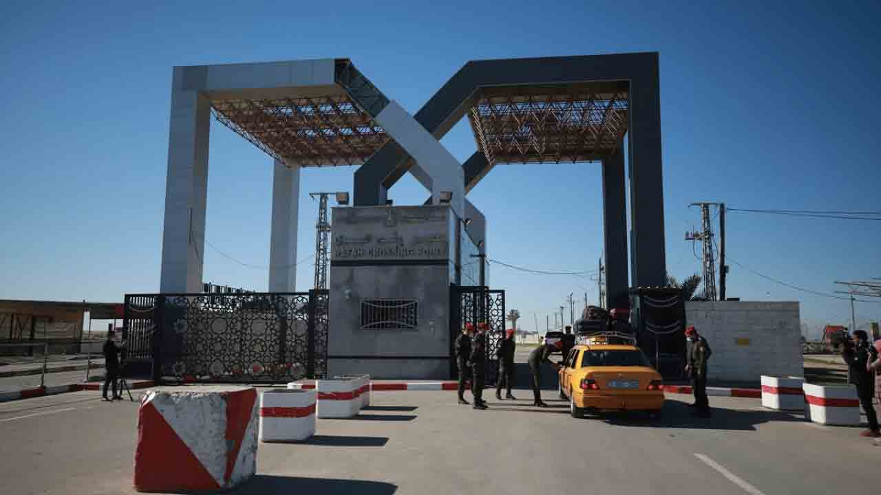 Refah Sınır Kapısı açıldı! Yardım TIR'ları Gazze'ye giriyor