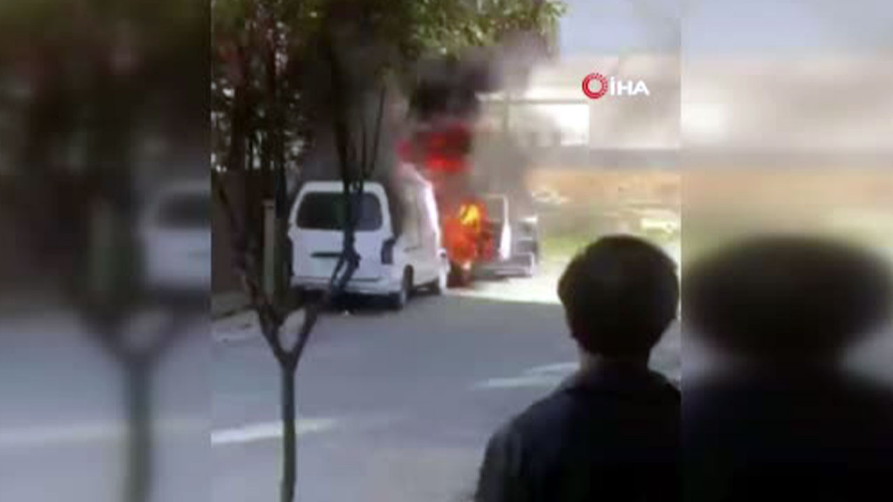 Seyir halinde yanmaya başladı, şoför atlayıp kurtuldu!