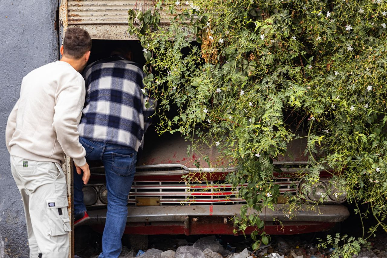 1959 model Chevrolet 15 yıl sonra lik kez garajdan çıktı 1 milyon lirayı aşan restorasyon masrafı çıktı