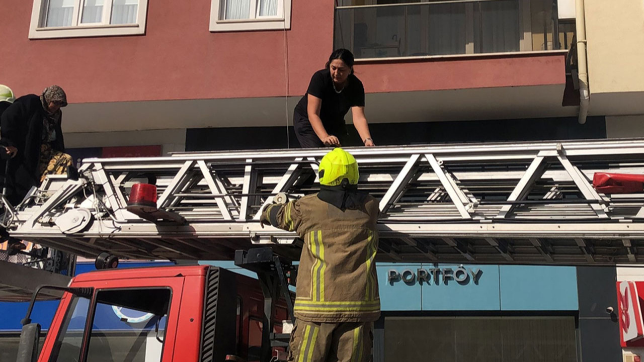 Bursa'da 10 katlı apartmanda çıkan yangın söndürüldü!