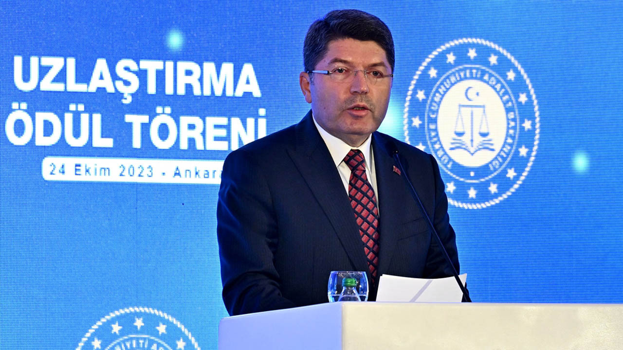 Adalet Bakanı Tunç'tan Dilan Polat ve Engin Polat açıklaması
