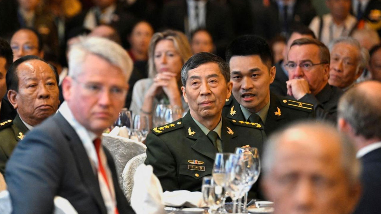 İki aydır kayıp olan Çin Savunma Bakanı Li Şangfu'nun akibeti belli oldu