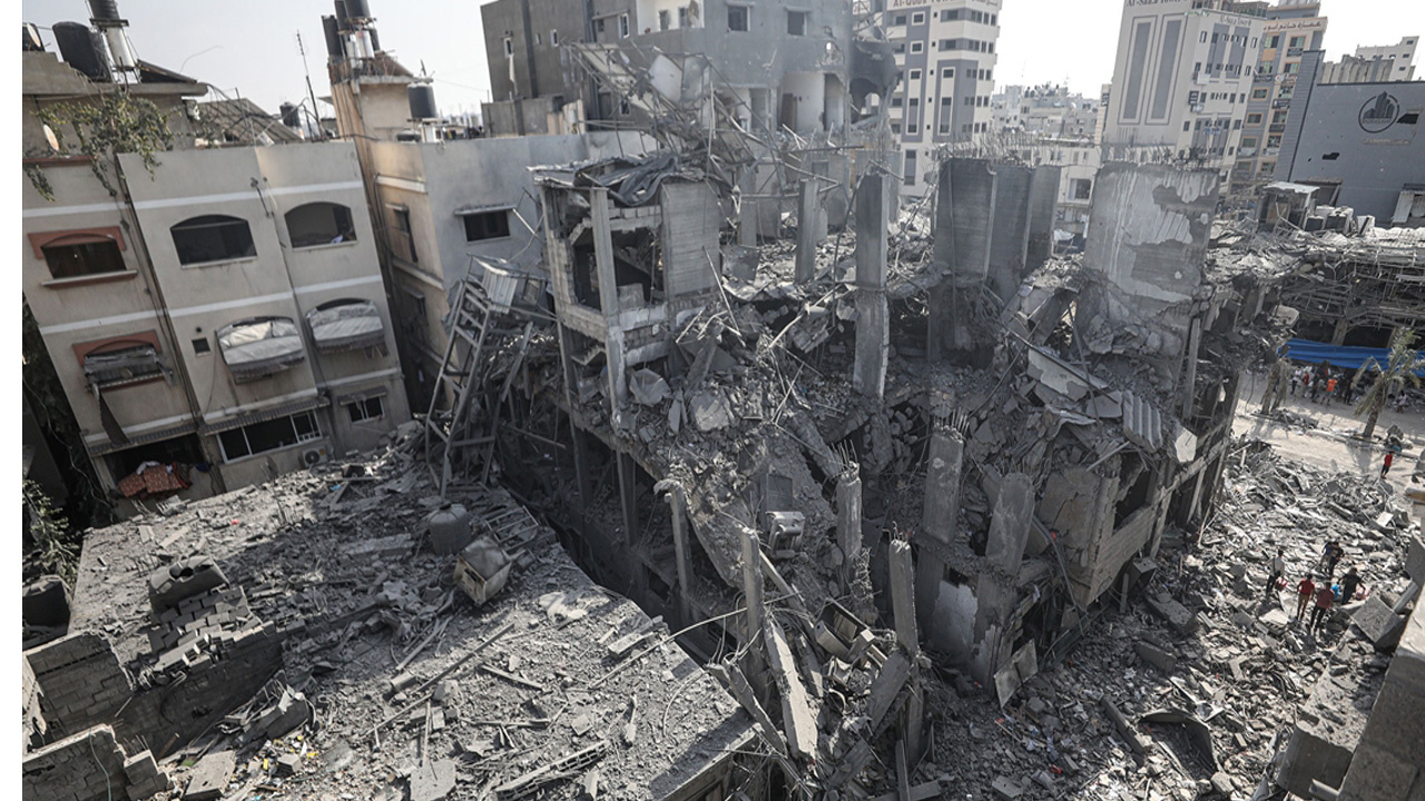 Gazze’ye atılan bomba Hiroşima’ya atılanın bir buçuk katı olduğu belirtildi