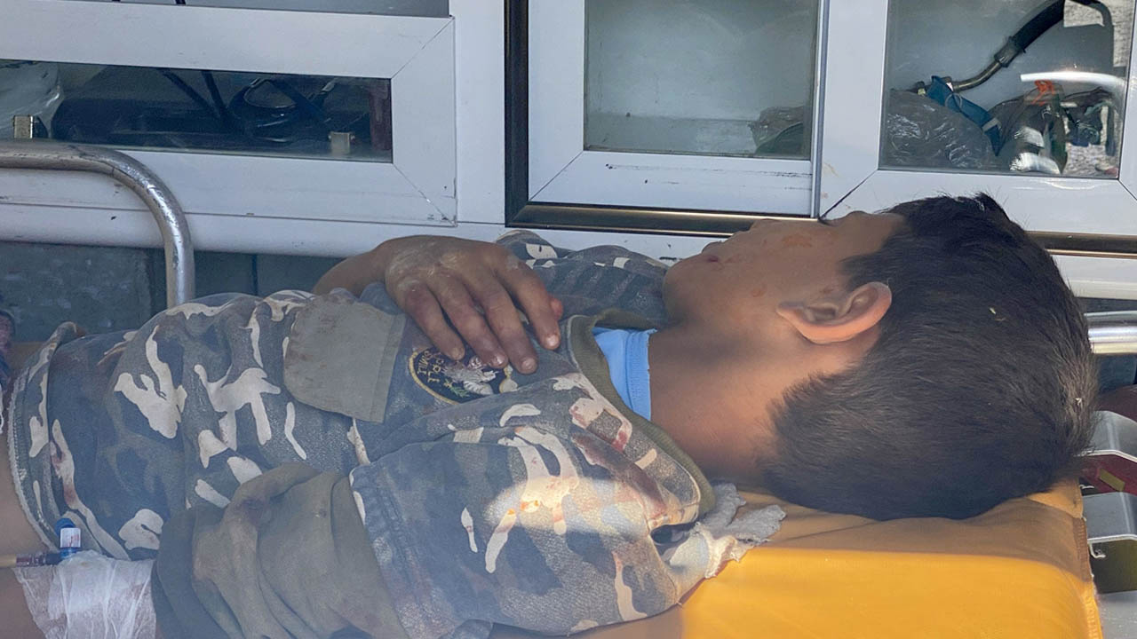 Rus savaş uçağı, İdlib'de çadır kampa saldırı düzenledi: 5 sivil öldü