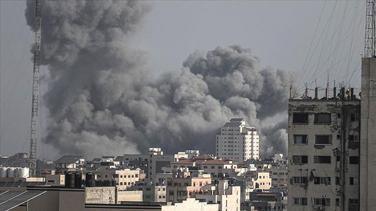 İsrail Gazze'ye 6 dakika içinde 50 saldırı düzenledi!