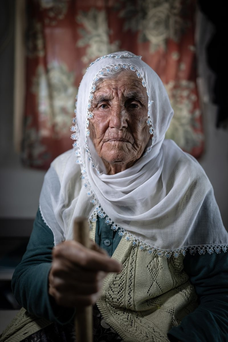 Cumhuriyet'in 100 yılına da tanıklık eden 100 yaşını aşmış 10 kadın! Atatürk benim yanağımı sıktı