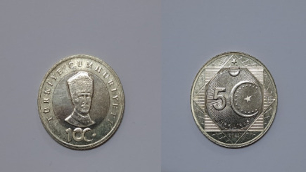 Hazine ve Maliye Bakanlığı, Cumhuriyet'in 100. yılına özel basılan hatıra parasını tanıttı