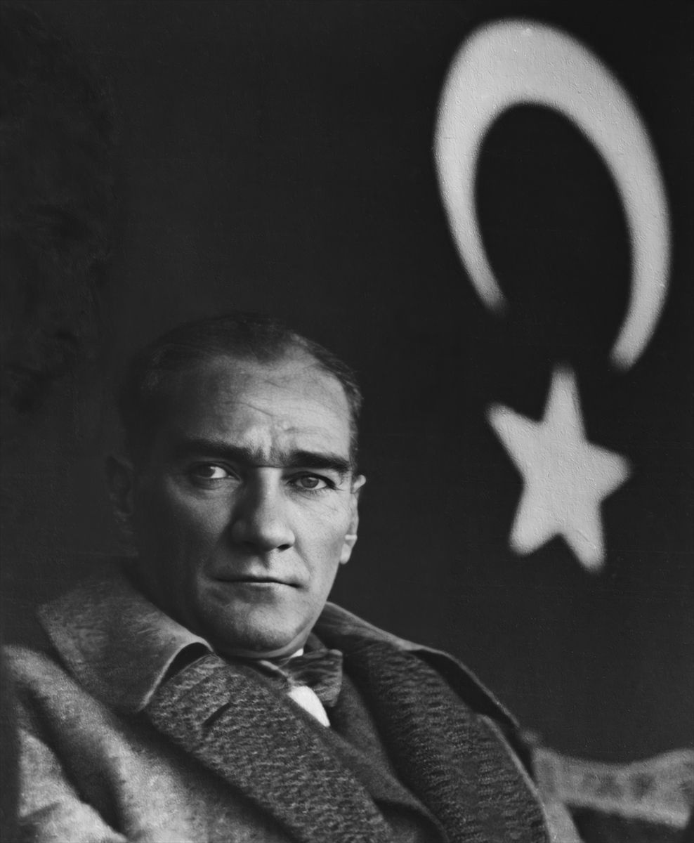 Çok özel fotoğraflarla 100 yıllık Cumhuriyet'in mimarı: Atatürk! Bazıların ilk kez göreceksiniz...