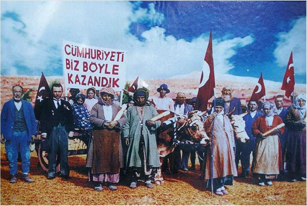 Atatürk'ün en büyük eseri Türkiye Cumhuriyeti 100 yaşında! 29 Ekim Cumhuriyet Bayramı kutlu olsun...